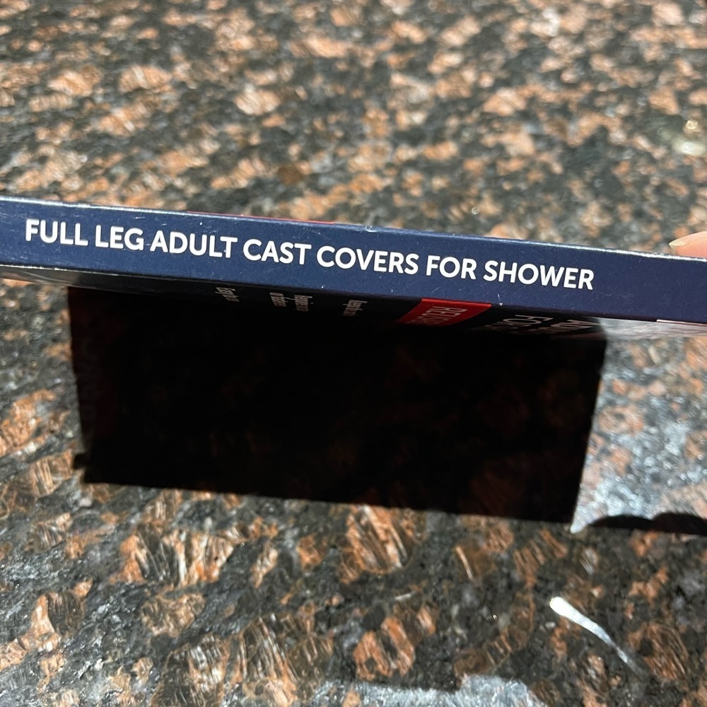 Adult cast cover - Picture 3 of 3